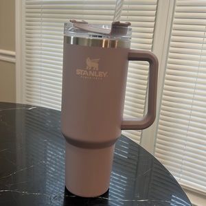 40 oz lavender Stanley